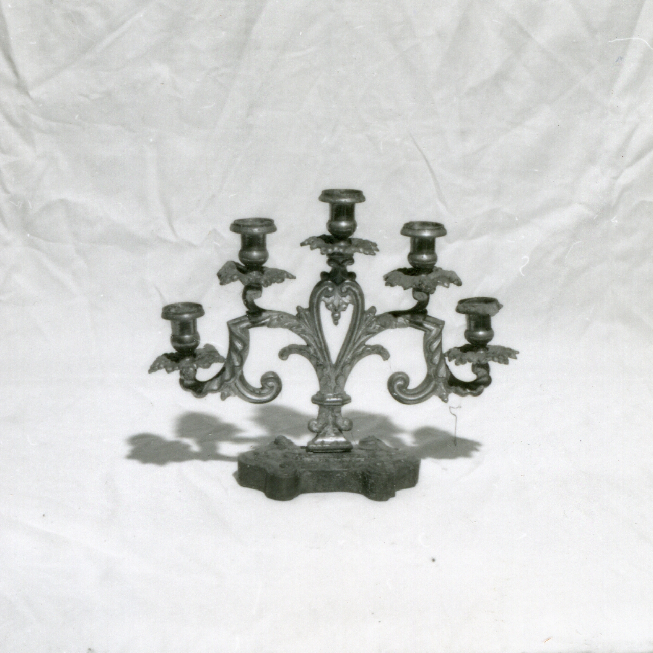 CANDELABRO D'ALTARE - A CINQUE BRACCI, SERIE - manifattura napoletana (Seconda metà sec. XIX)