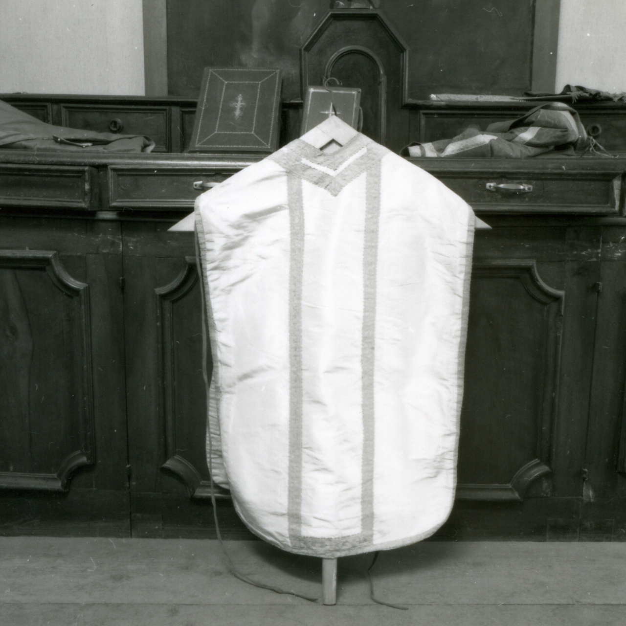 PIANETA - MANIFATTURA NAPOLETANA (Metà sec. XIX)