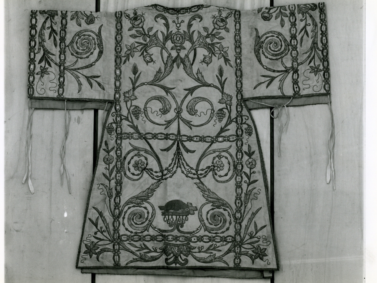 TONACELLA, SERIE - manifattura napoletana (Metà sec. XIX)