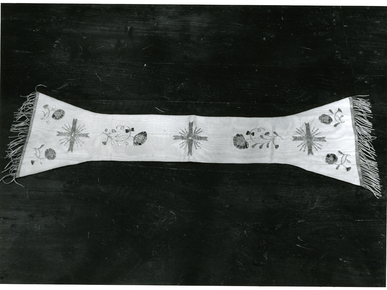 MANIPOLO, SERIE - manifattura napoletana (Seconda metà sec. XIX)