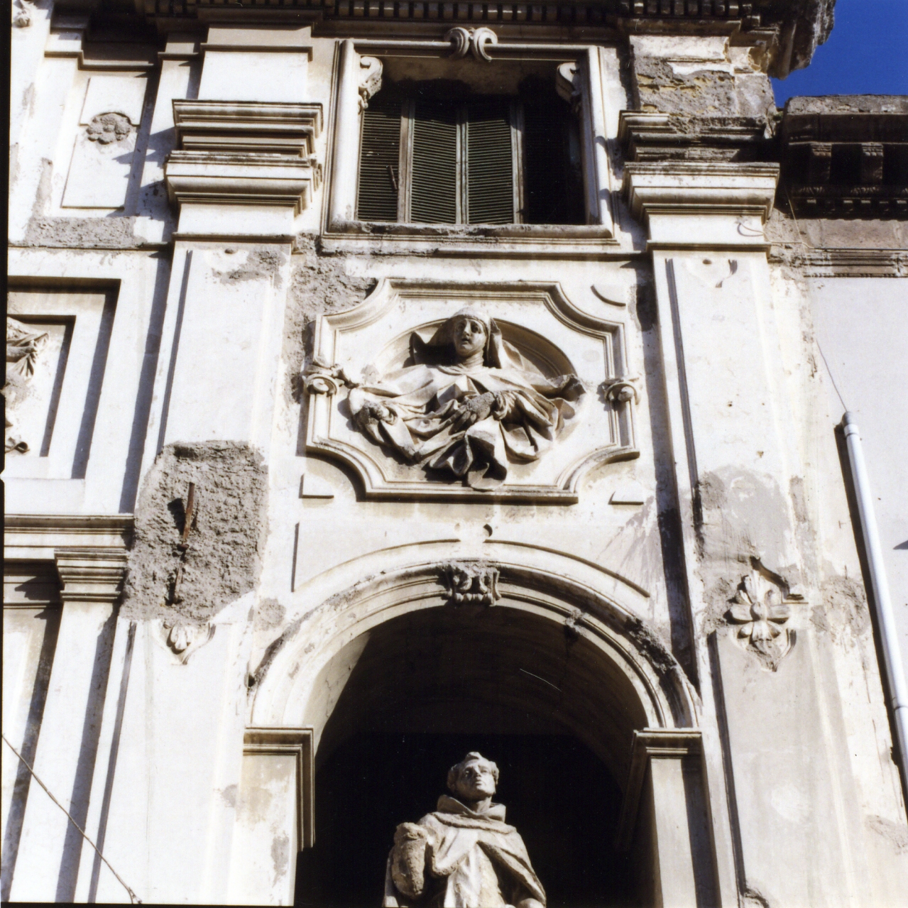 Santa Monaca (decorazione plastica, complesso decorativo) di Fanzago Cosimo (sec. XVII)