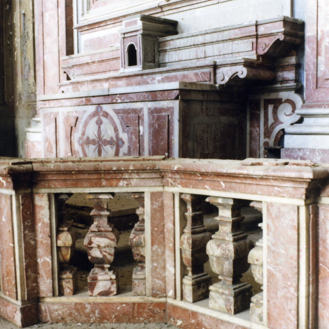 altare, serie - bottega napoletana (terzo quarto sec. XVII)