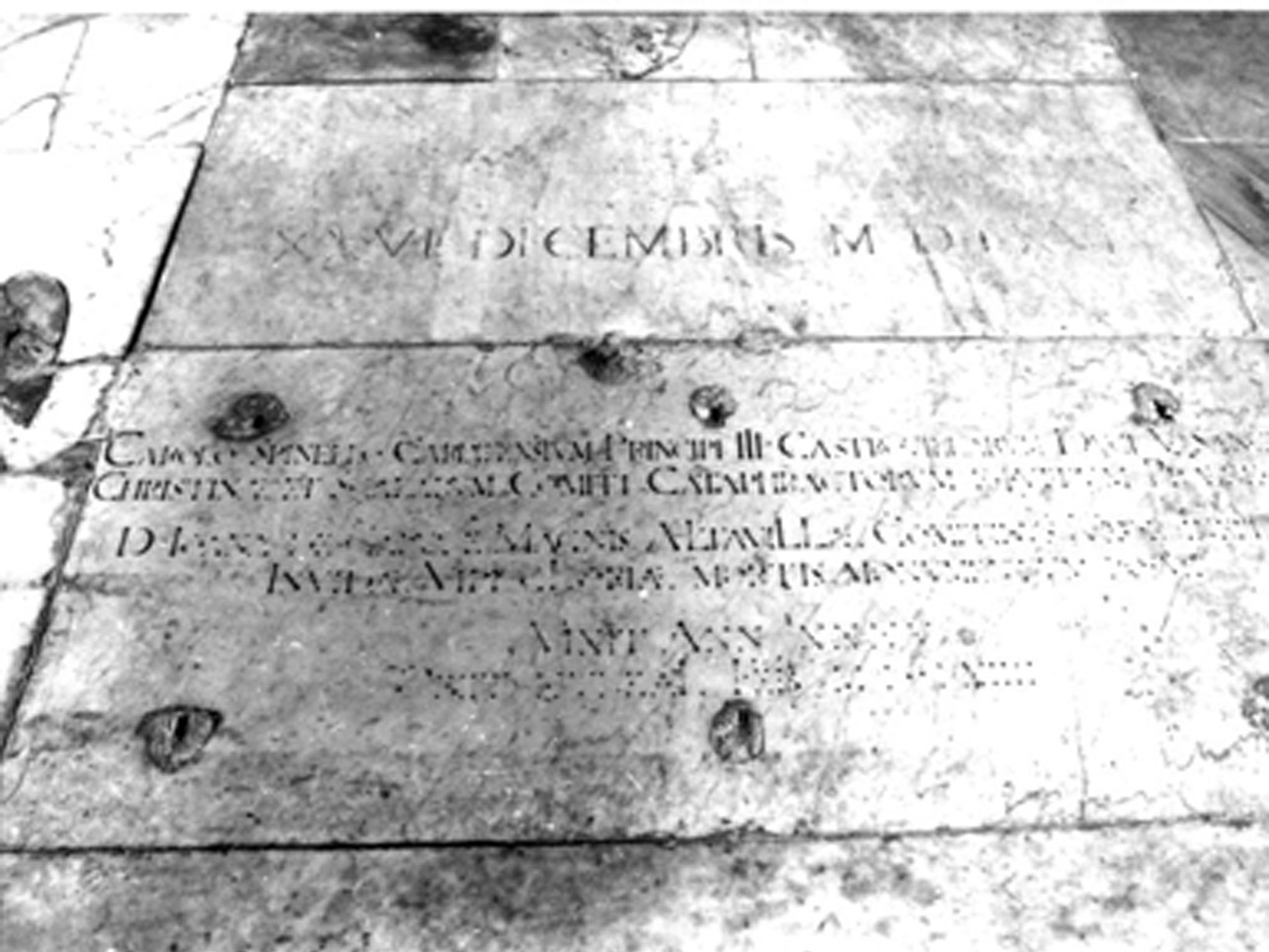 lapide - sepolcrale - ambito napoletano (PRIMO QUARTO sec. XVII)