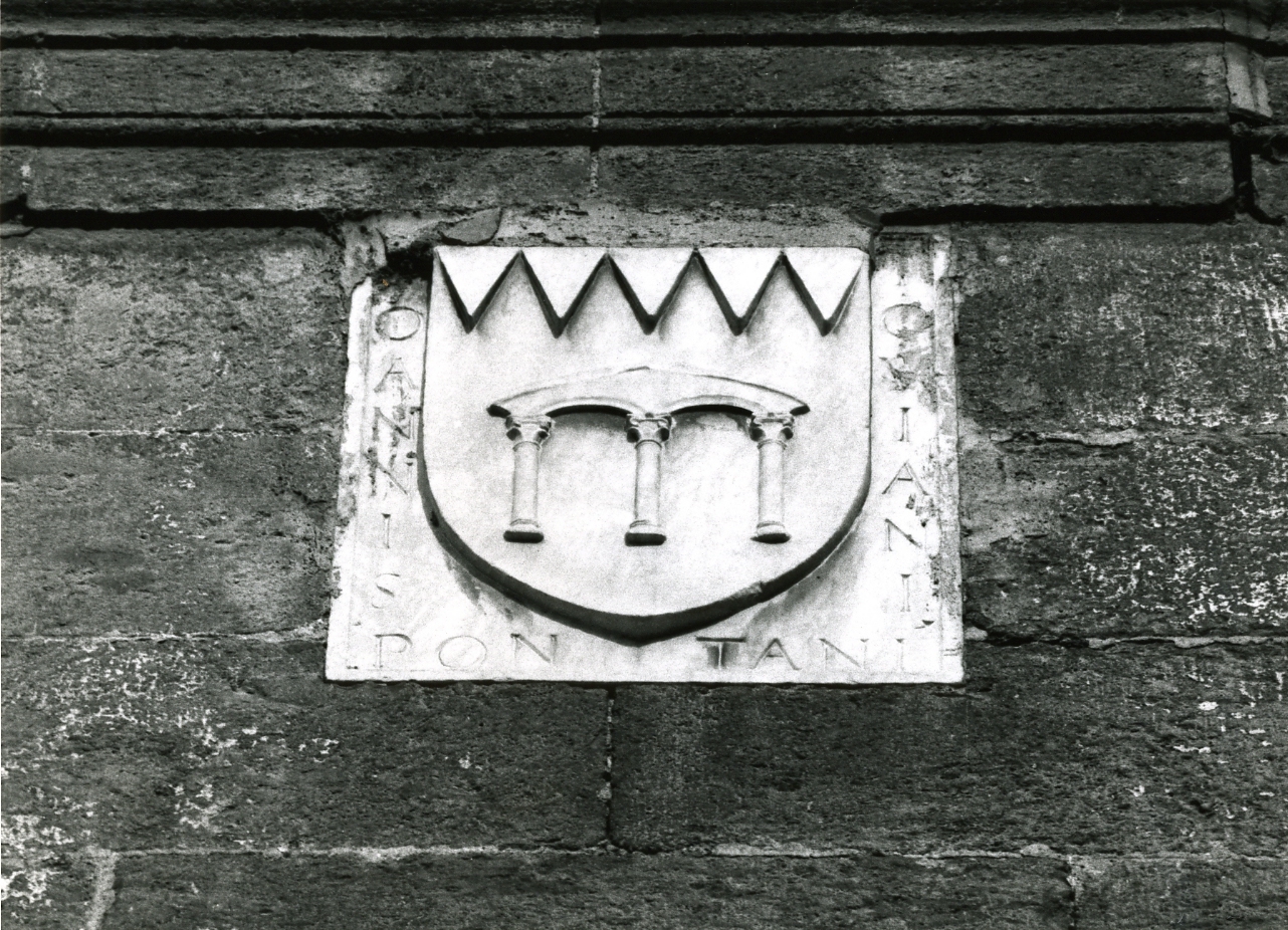 stemma della famiglia Pontano (rilievo) - bottega napoletana (sec. XV)