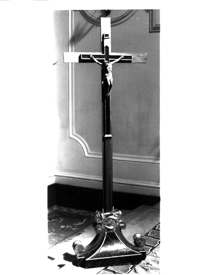 crocifisso - bottega napoletana (prima metà sec. XIX)