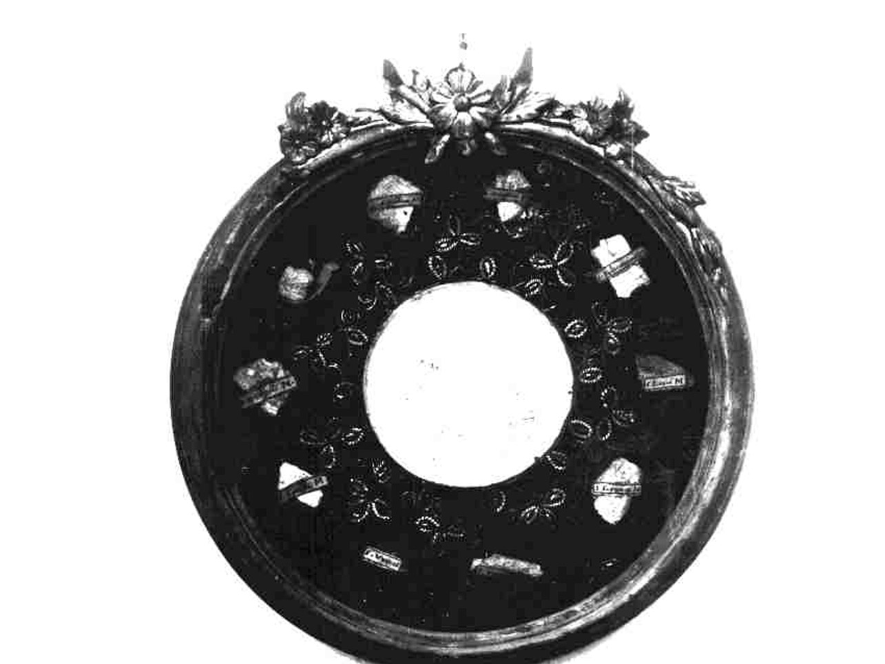 RELIQUIARIO - A MEDAGLIONE - manifattura napoletana (Seconda metà sec. XVIII)