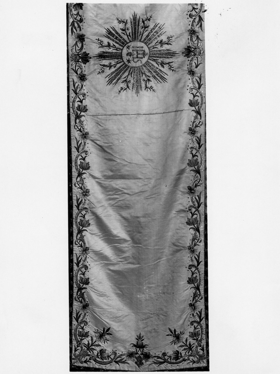 velo omerale - manifattura campana (seconda metà sec. XIX)