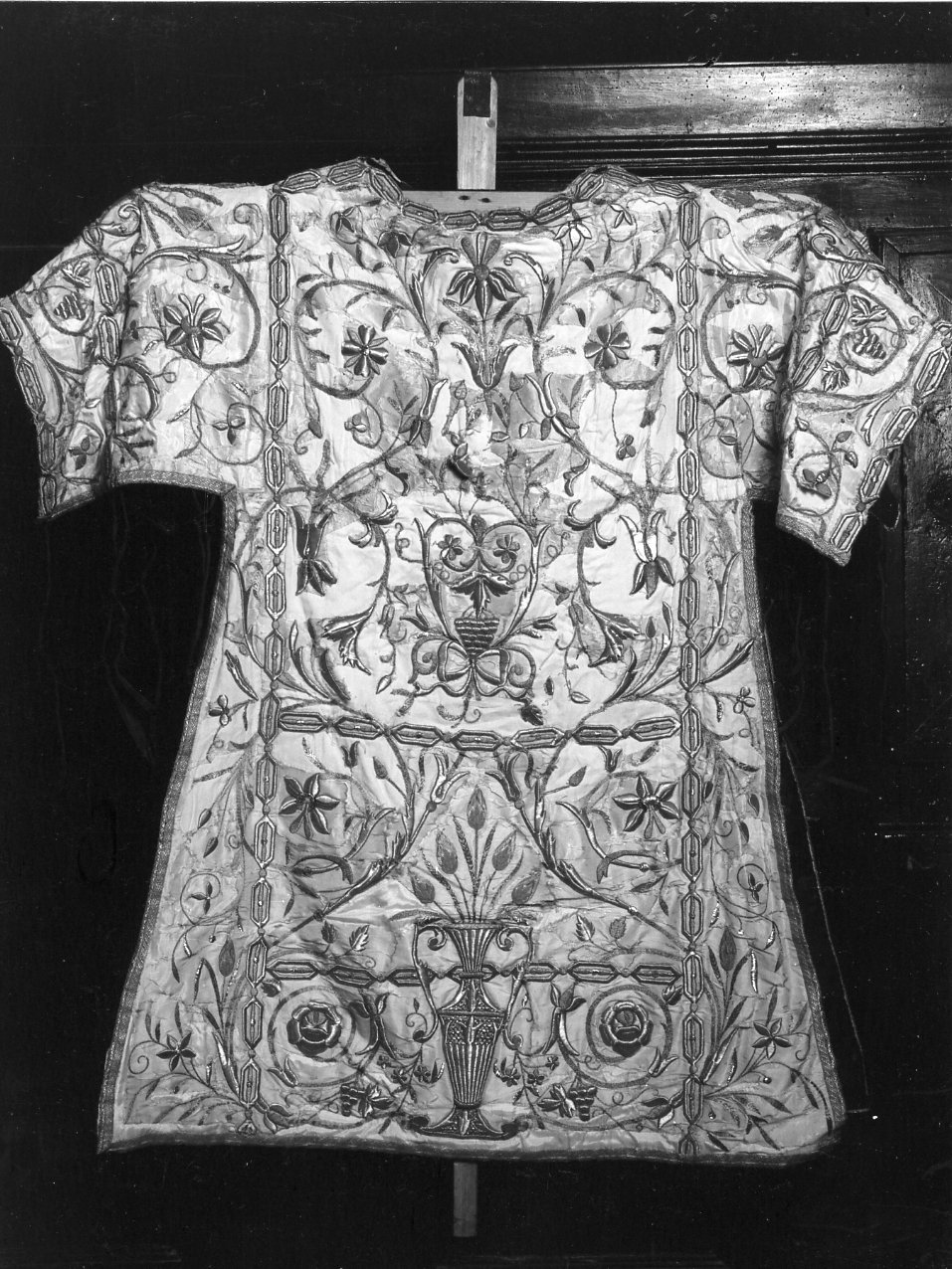 paramento liturgico, insieme - manifattura campana (metà sec. XIX)