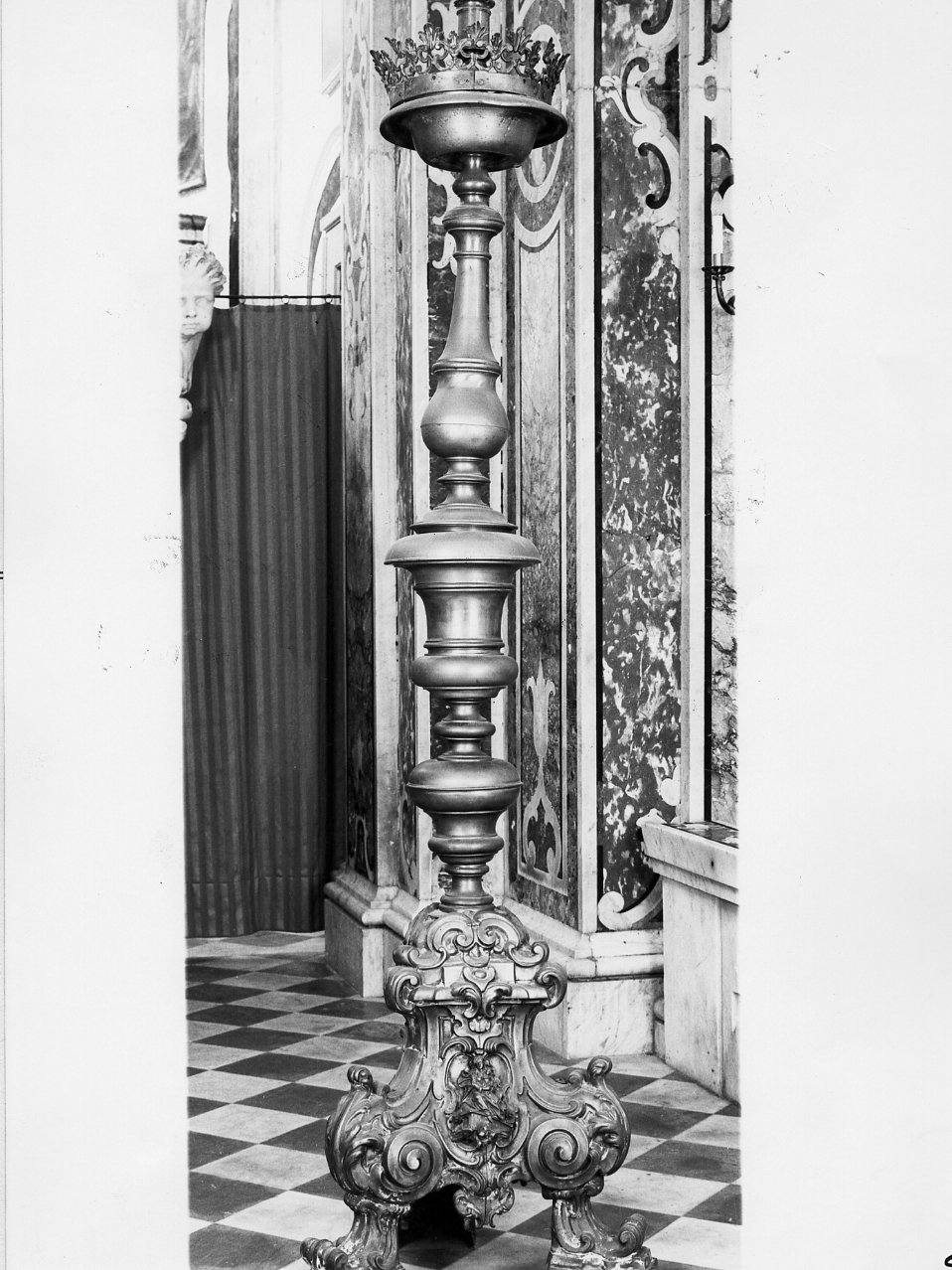 candelabro, serie - bottega campana (seconda metà sec. XVIII)