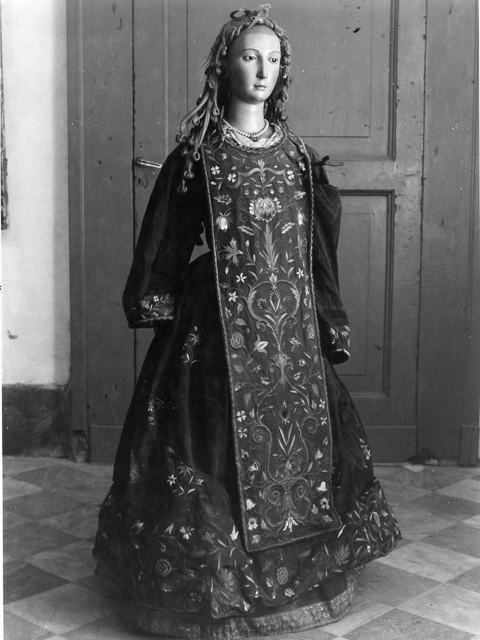 Madonna (statua) - bottega campana (prima metà sec. XVIII)