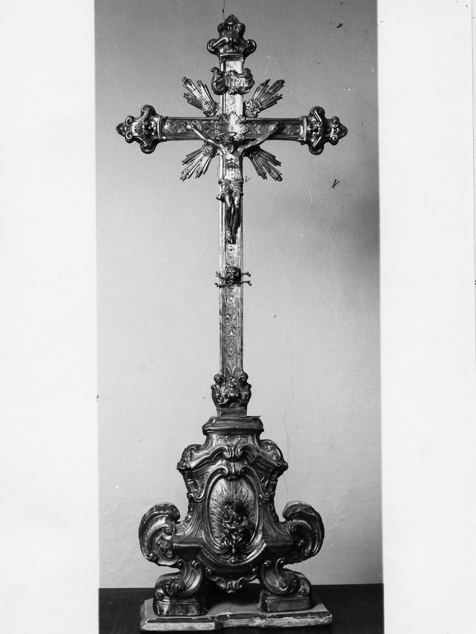 Cristo crocifisso (croce d'altare) - bottega campana (sec. XVIII)