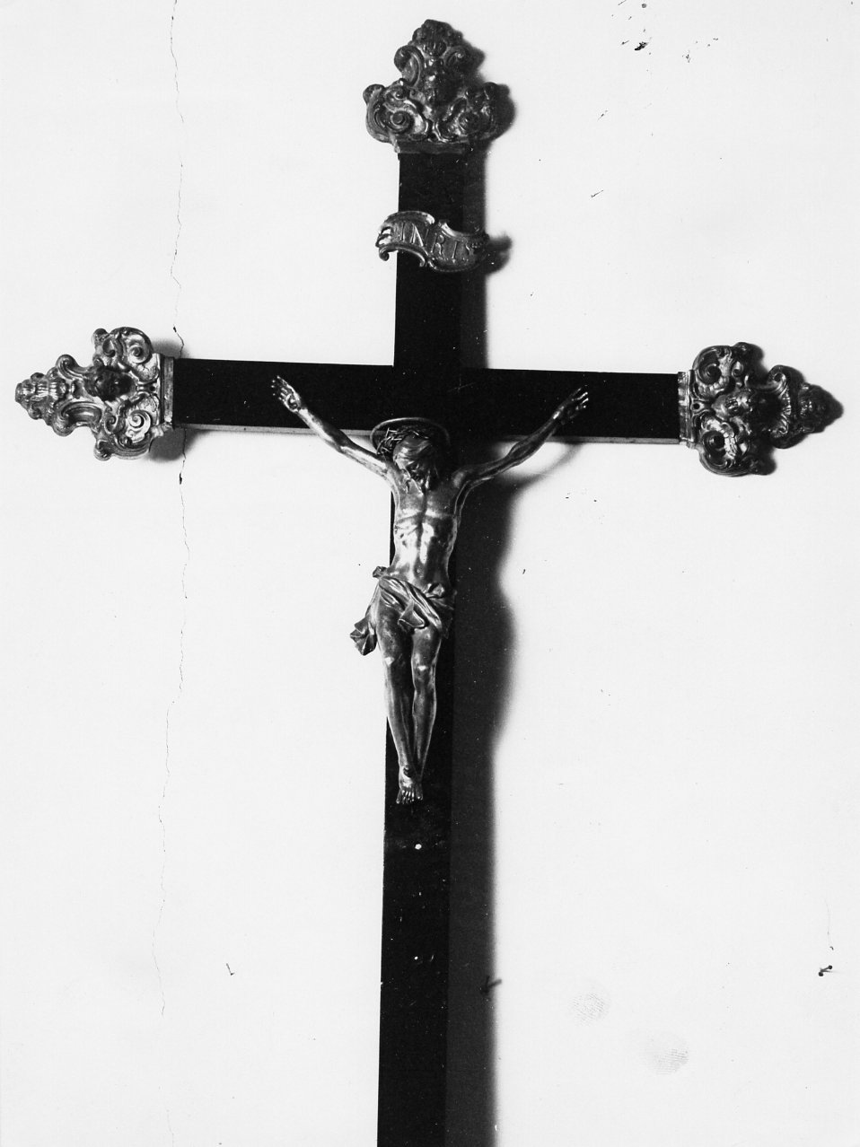 Cristo crocifisso (croce processionale) - bottega campana (sec. XVIII)