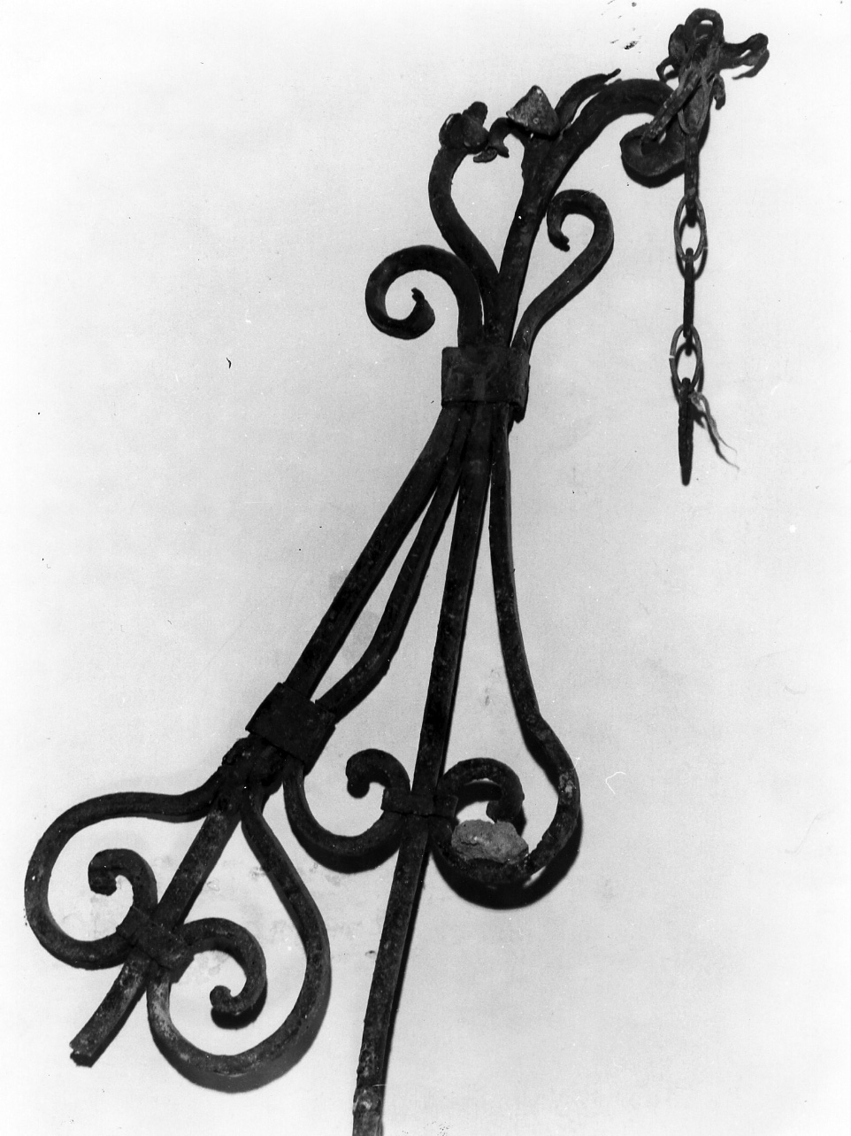 sostegno per campanella, serie - bottega napoletana (fine sec. XIX)