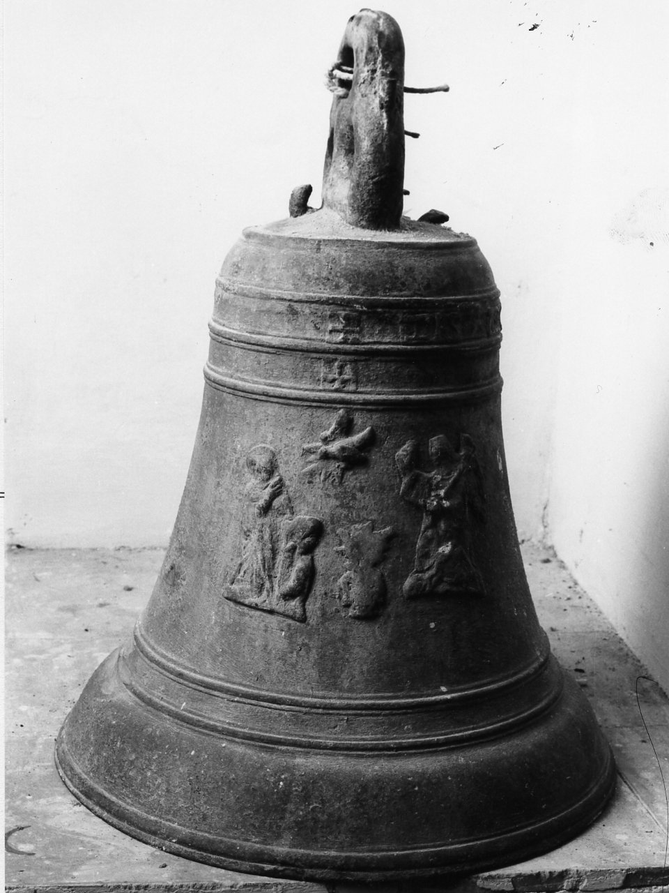 campana - bottega napoletana (sec. XVII)