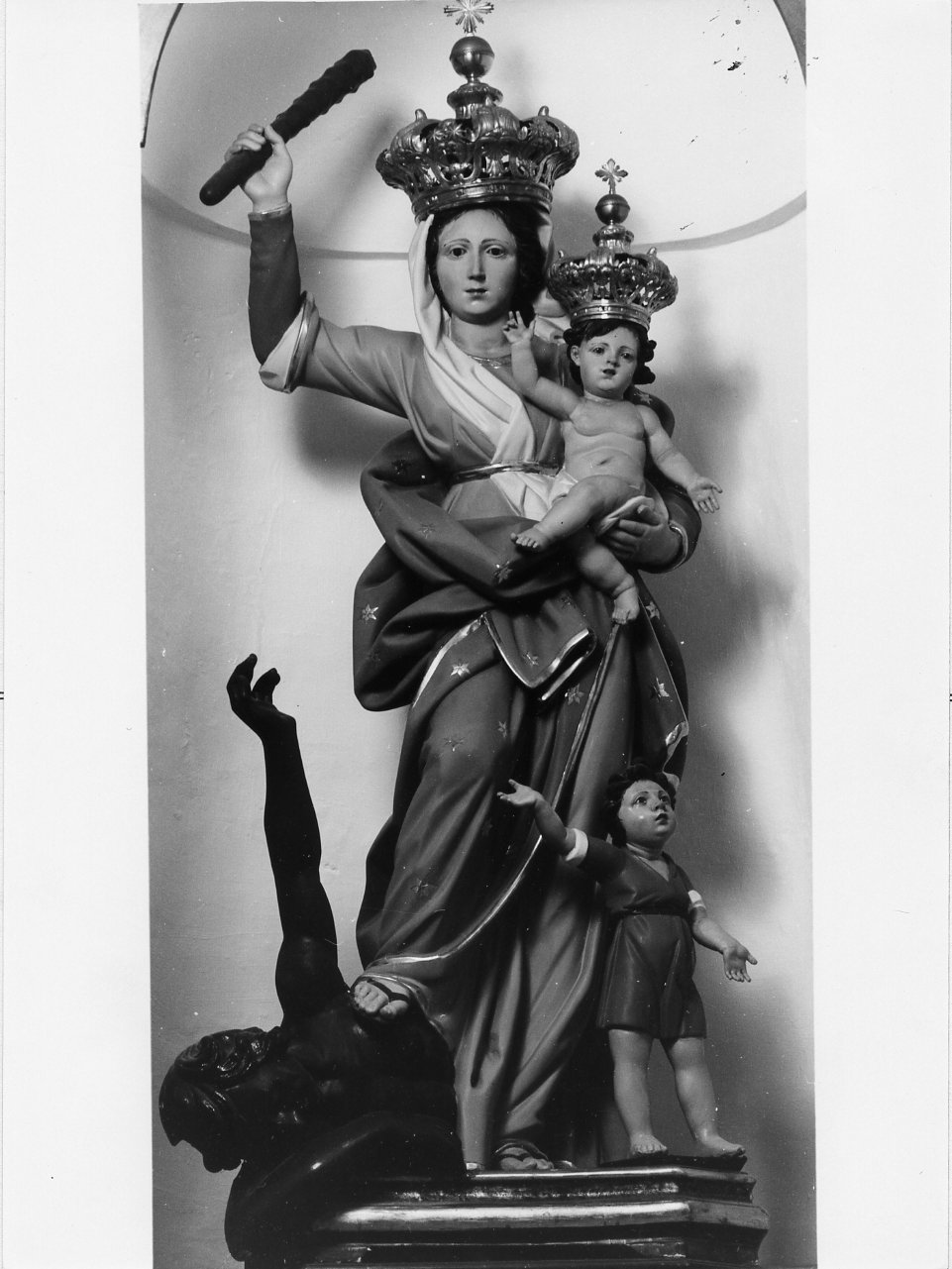 Madonna del Soccorso (gruppo scultoreo) di Picano Francesco (sec. XVIII)