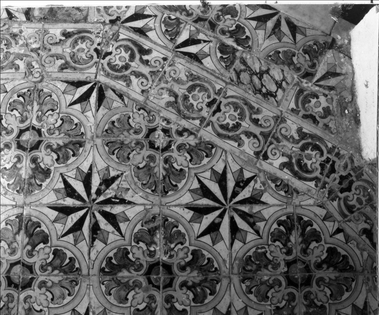 pavimento - bottega napoletana (sec. XVIII)