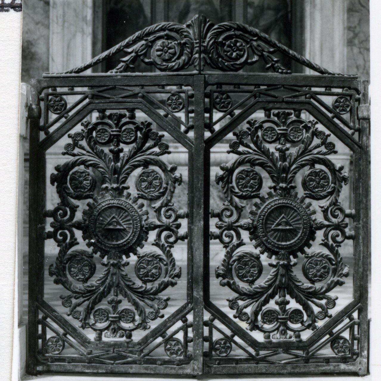 CANCELLETTO DI BALAUSTRATA, ELEMENTO D'INSIEME - manifattura napoletana (Seconda metà sec. XIX)