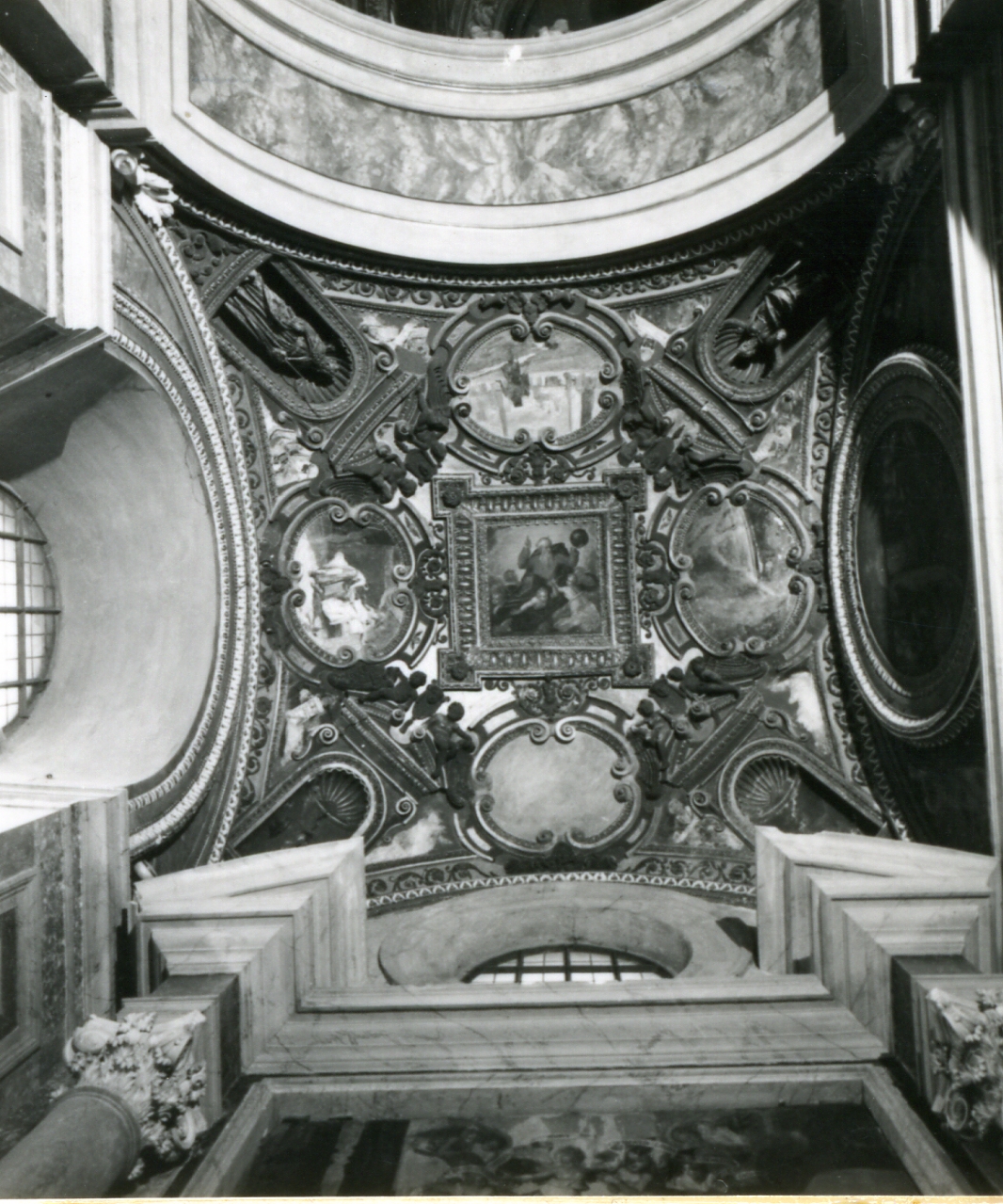 Dio Padre e angeli (decorazione plastico-pittorica) di Criscuolo Giovanni Filippo (bottega) (metà sec. XVI)