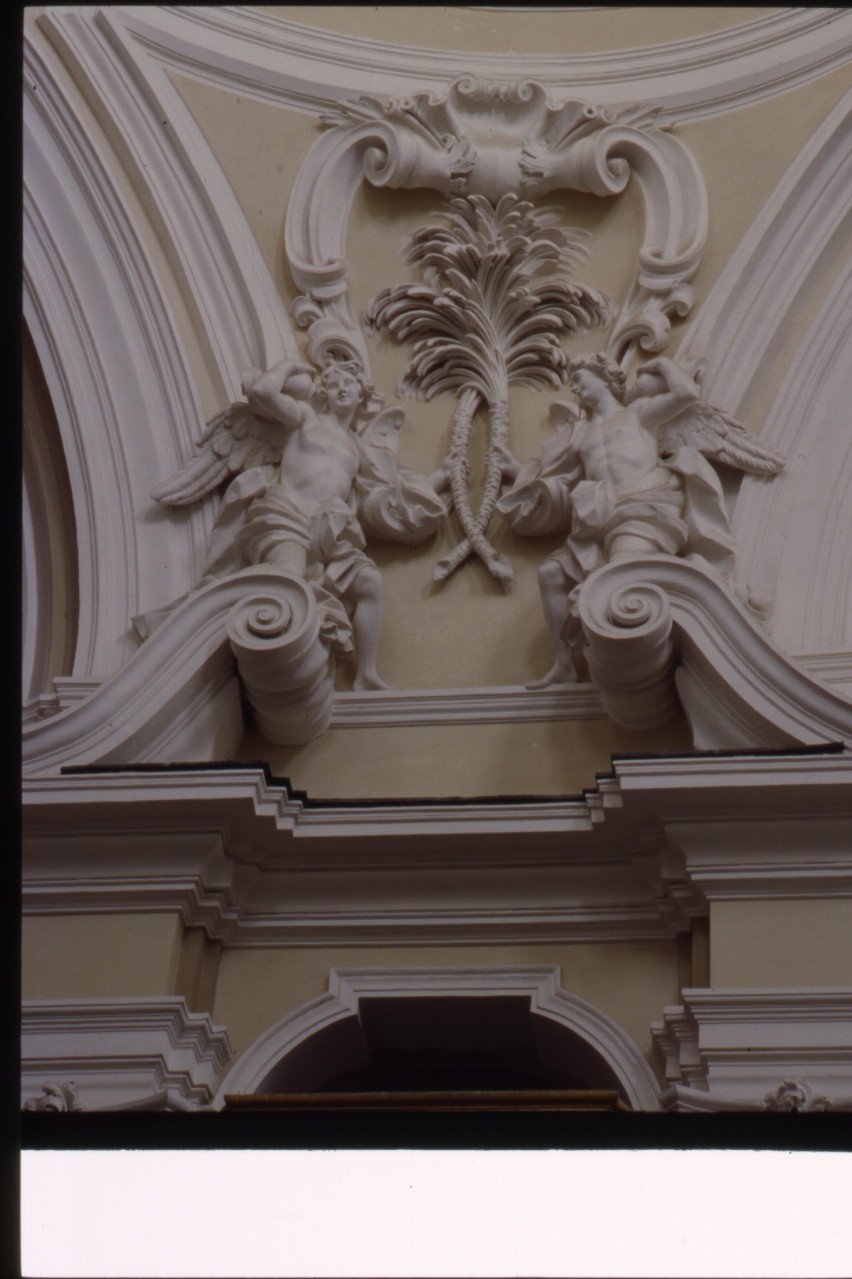 angeli (decorazione plastica, serie) di Vaccaro Domenico Antonio (e aiuti) (sec. XVIII)