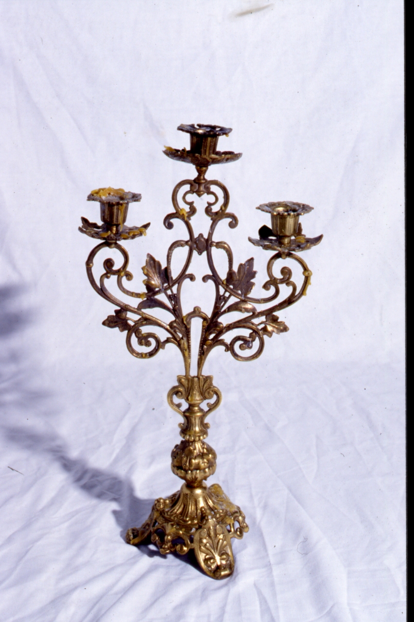 candelabro, serie - bottega greca (primo quarto sec. XX)