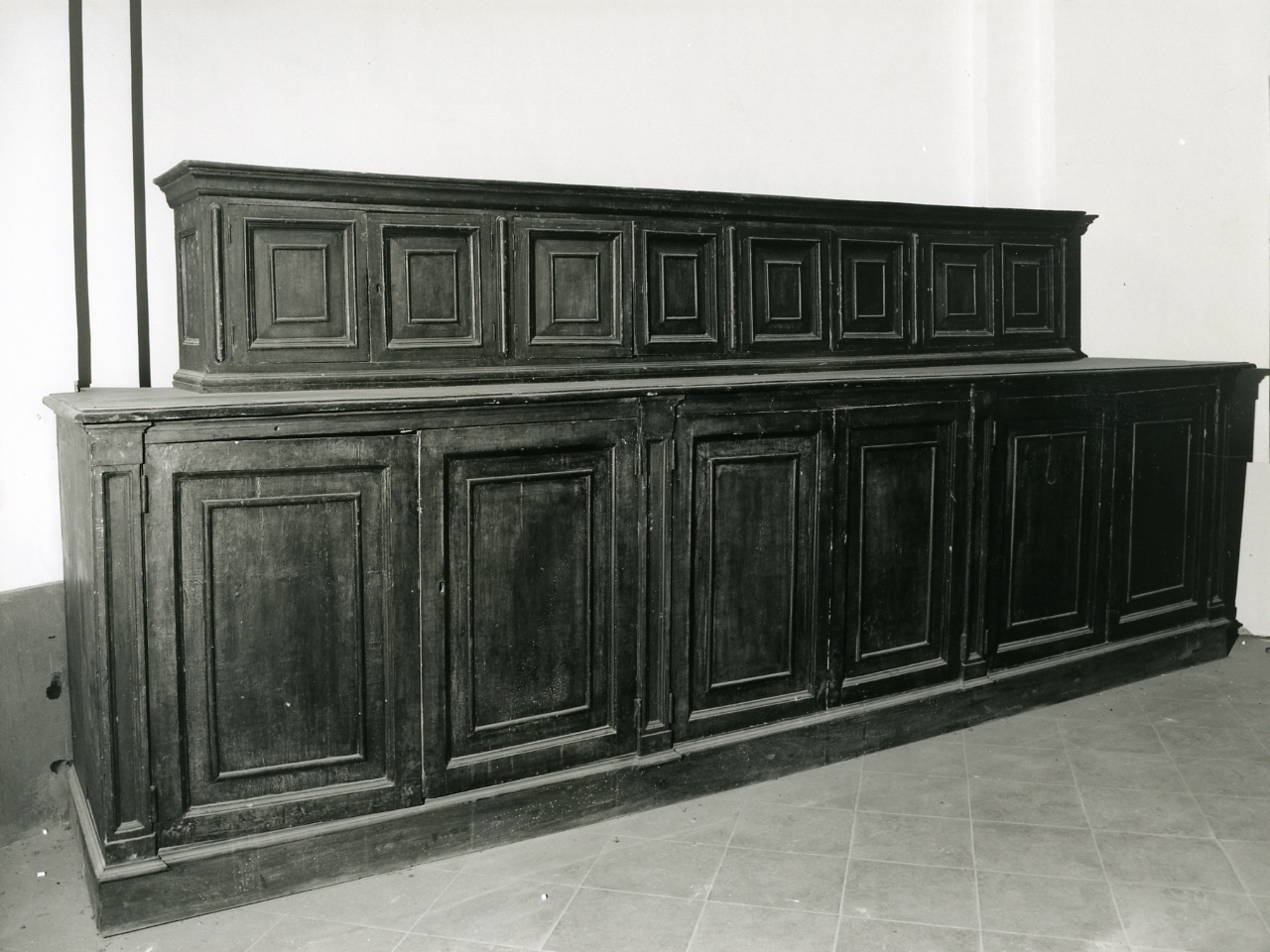 mobile da sacrestia - bottega napoletana (prima metà sec. XIX)