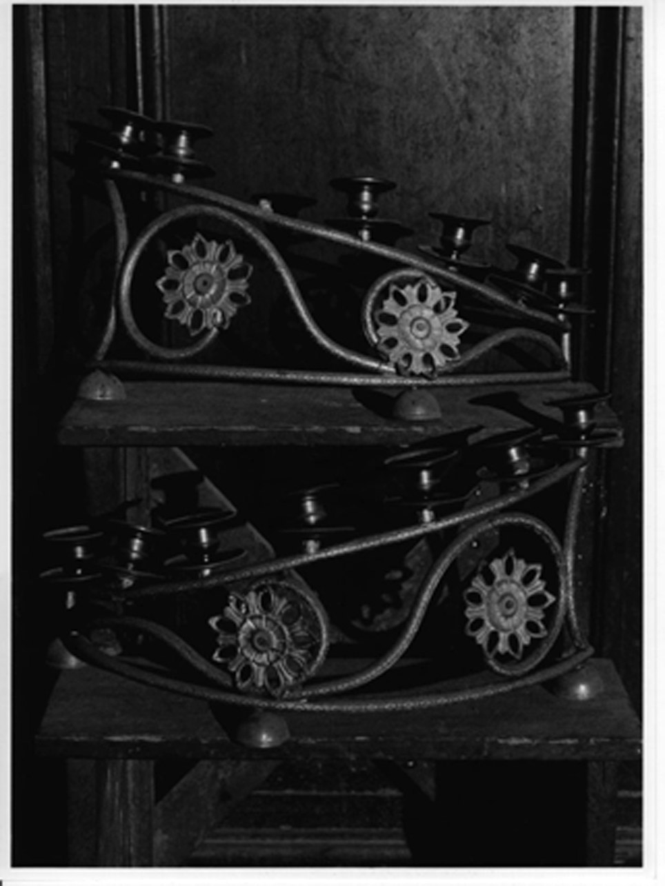 candelabro, serie - bottega napoletana (inizio sec. XX)