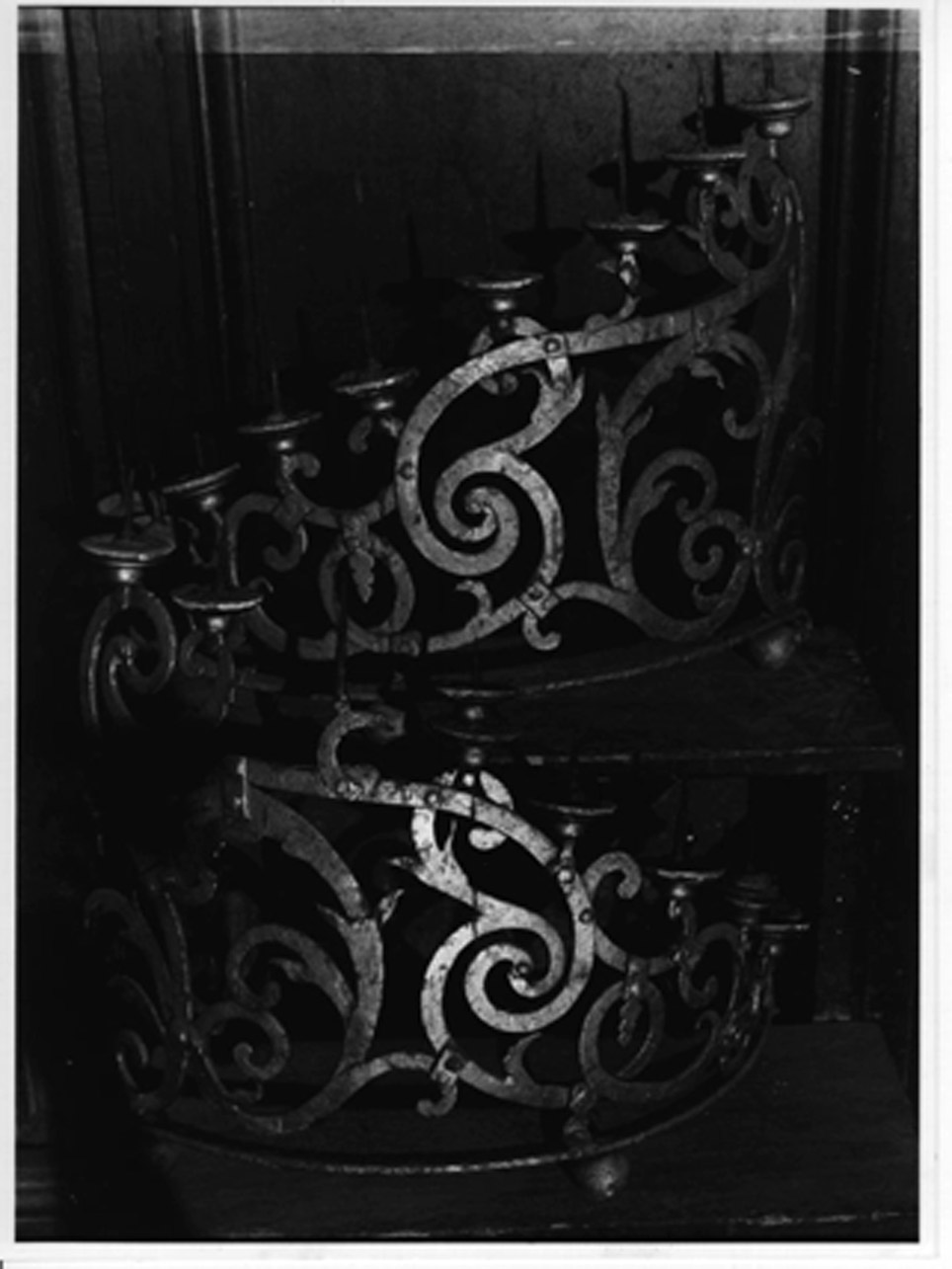 CANDELABRO - A GIARDINETTO, SERIE - manifattura napoletana (INIZIO sec. XX)