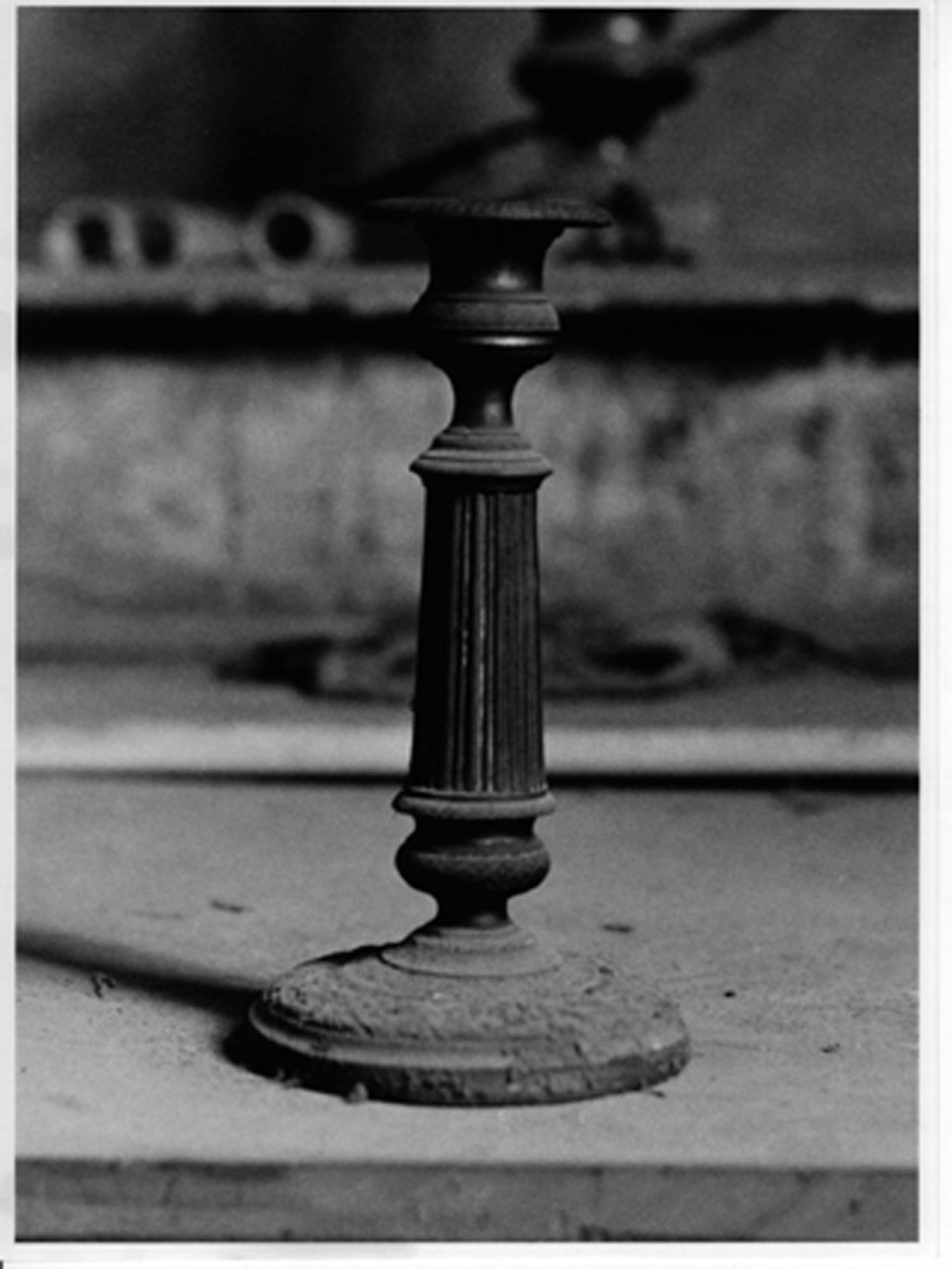 candelabro - bottega napoletana (prima metà sec. XX)