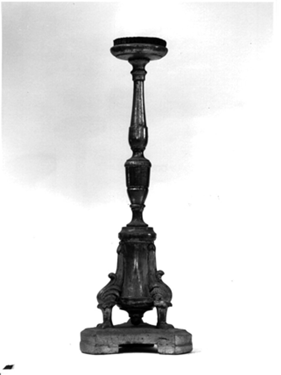 candeliere d'altare, serie - bottega napoletana (fine sec. XIX)