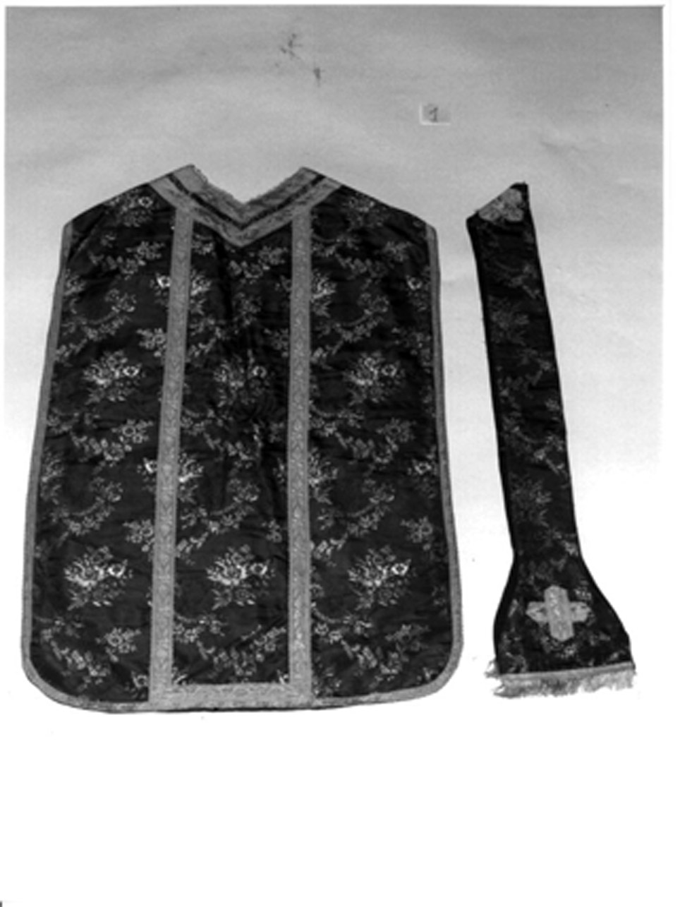 paramento liturgico - manifattura napoletana (fine sec. XIX)