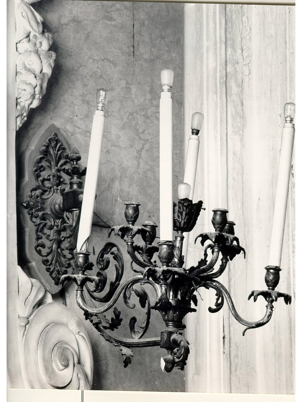 CANDELIERE DA PARETE, SERIE - manifattura napoletana (FINE sec. XIX)