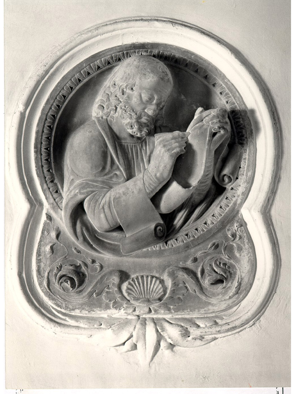 San Matteo Evangelista (rilievo) - bottega napoletana (seconda metà sec. XVI)