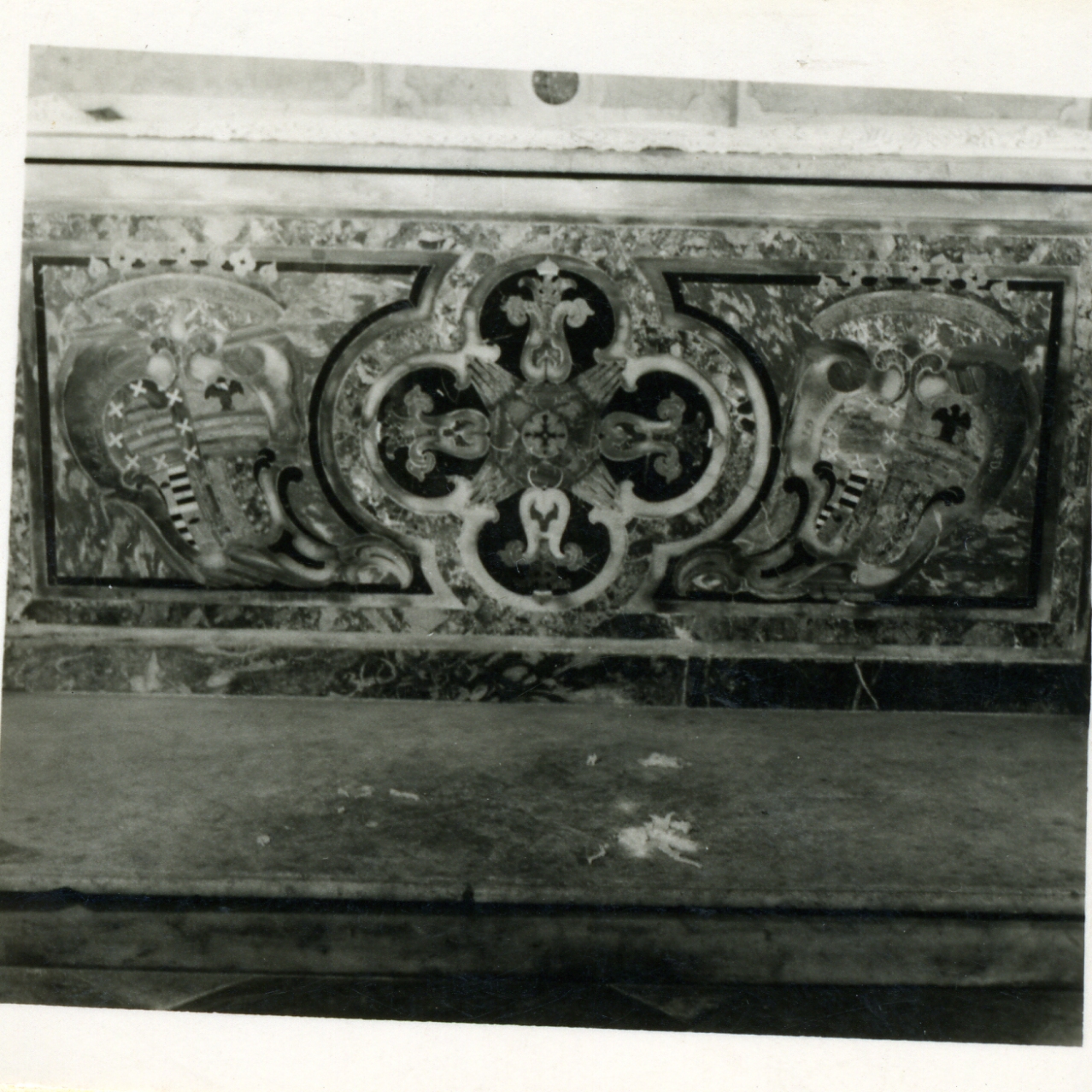 altare - bottega napoletana (prima metà sec. XVIII)