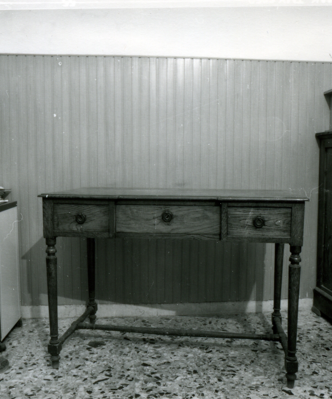 scrivania - bottega napoletana (fine sec. XIX)