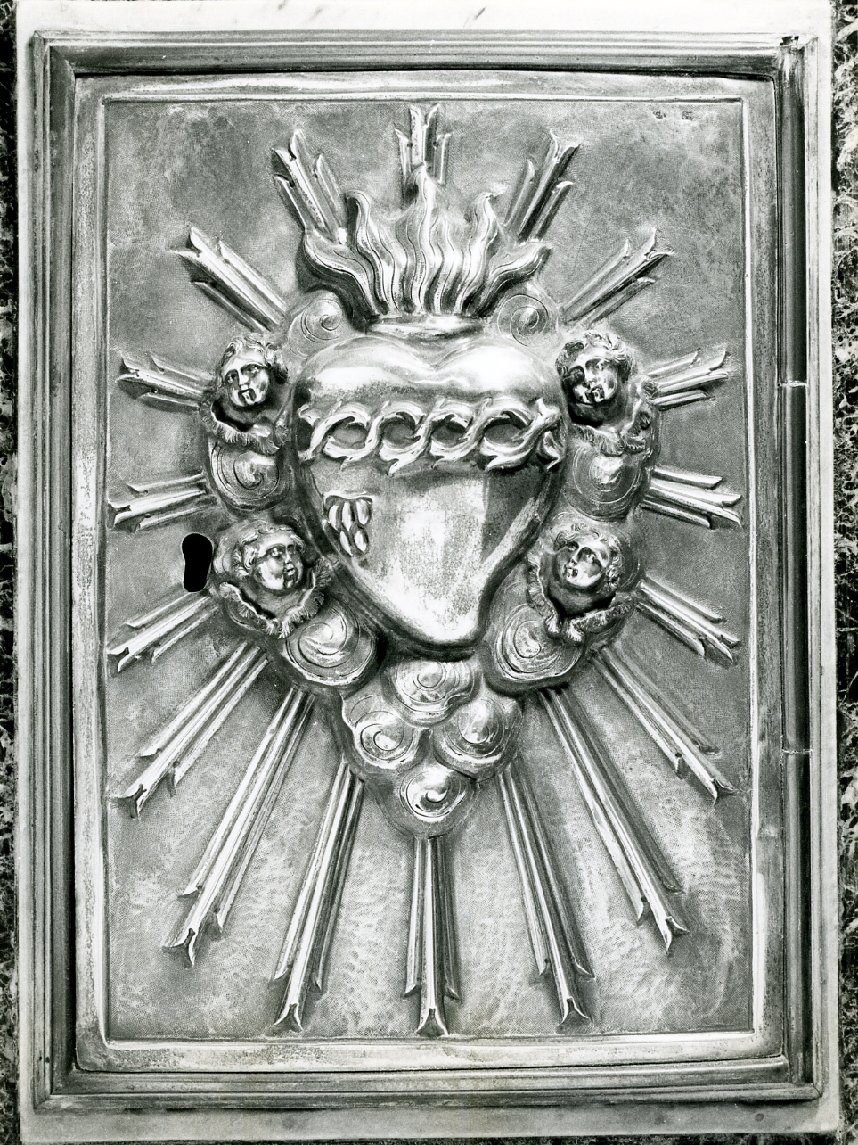 Sacro Cuore di Gesù (sportello di tabernacolo) di Russo Gennaro (metà sec. XIX)