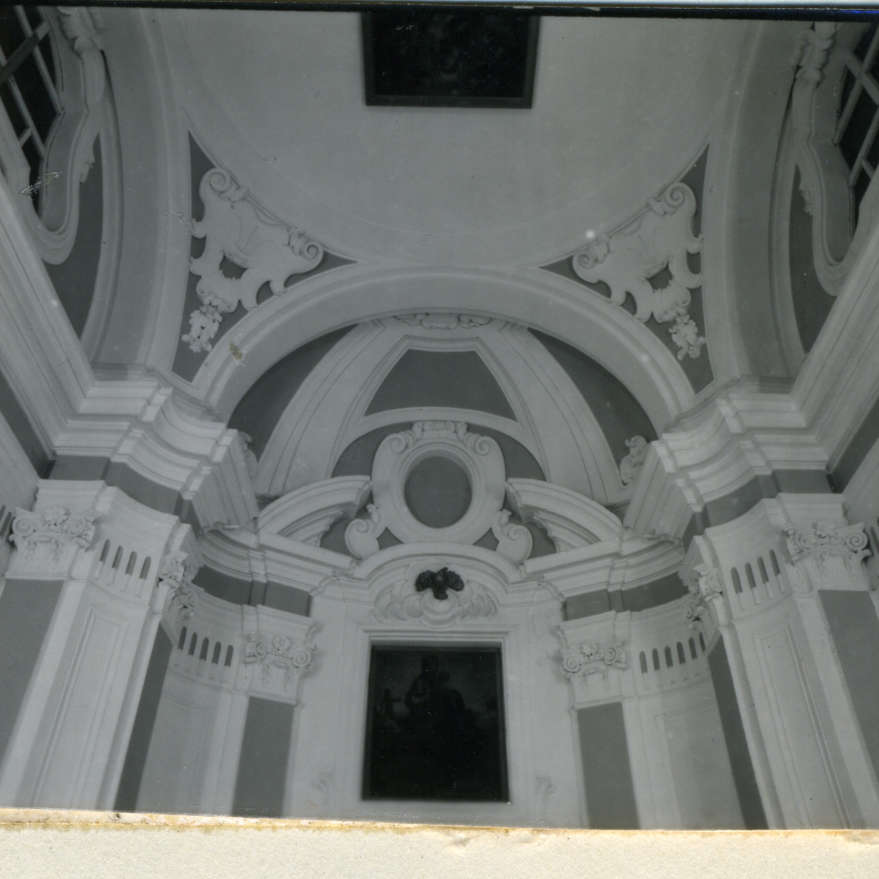 decorazione plastico-architettonica - bottega campana (metà sec. XVIII)