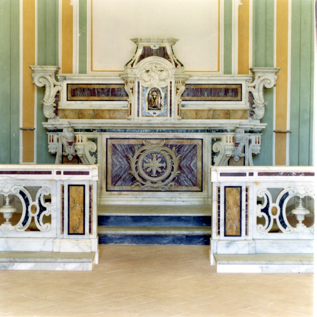 altare maggiore - bottega napoletana (seconda metà sec. XVIII)