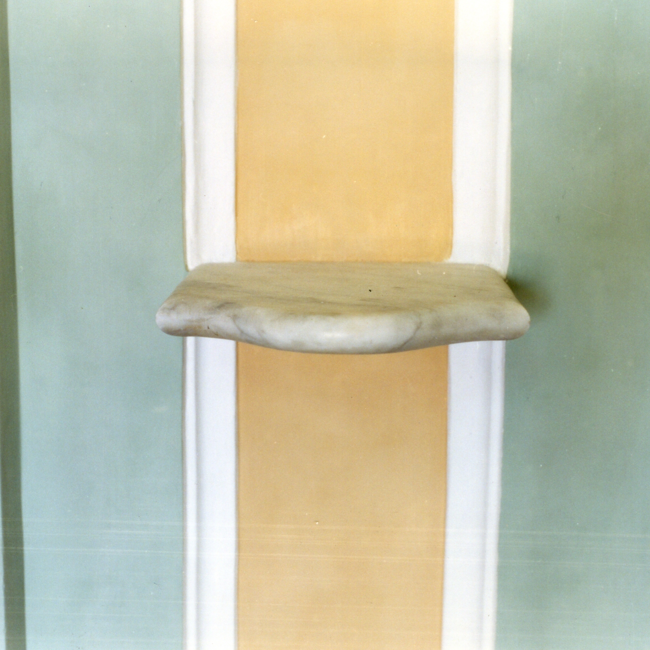 mensola - bottega napoletana (fine/inizio secc. XVIII/ XIX)