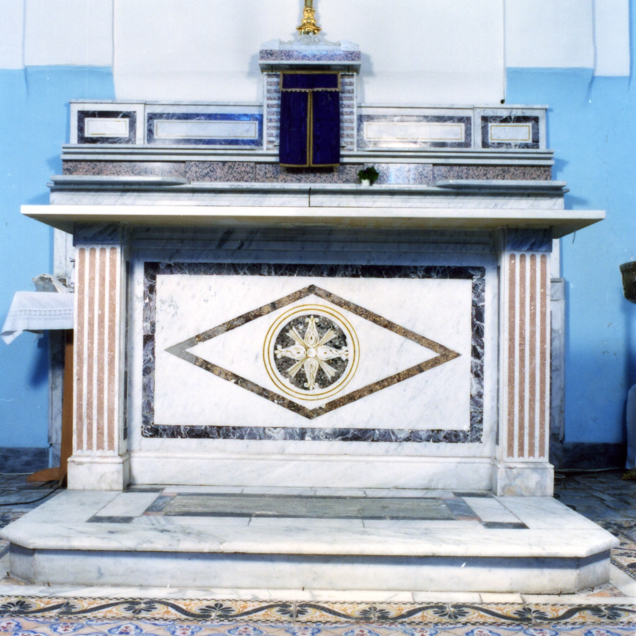 altare maggiore - bottega napoletana (metà sec. XIX)