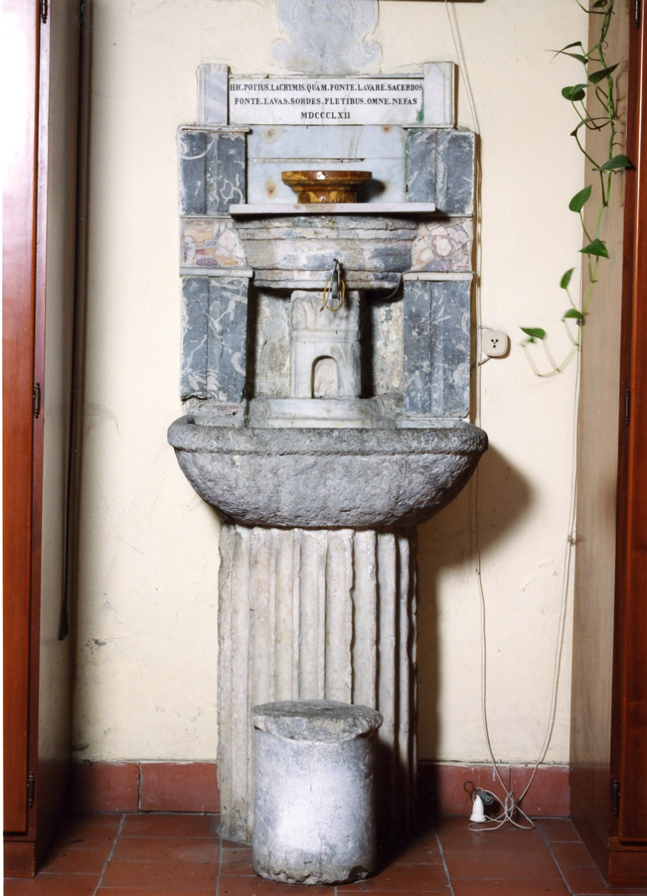 lavabo da sacrestia - bottega napoletana (metà, metà, seconda metà sec. I, sec. XVI, sec. XIX)