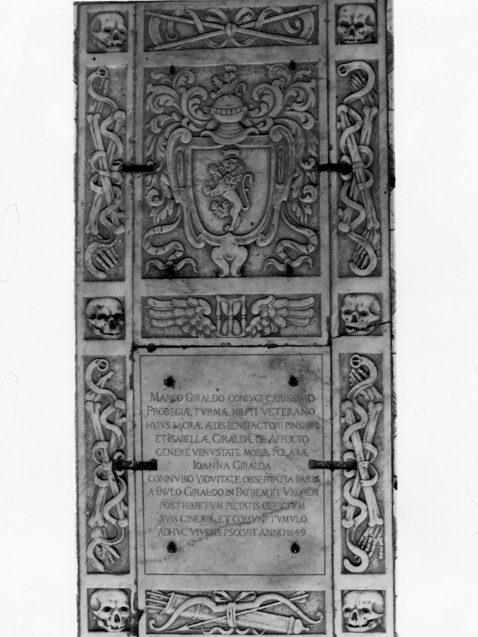 lastra tombale - bottega napoletana (sec. XVII)