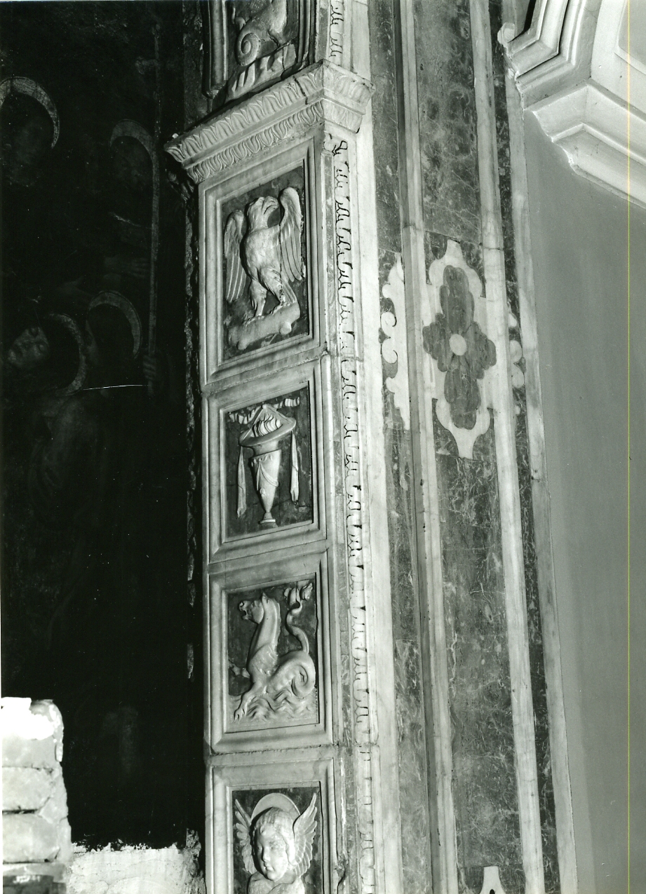 simboli della Fede (mostra di nicchia) di Della Pila Jacopo (sec. XV)
