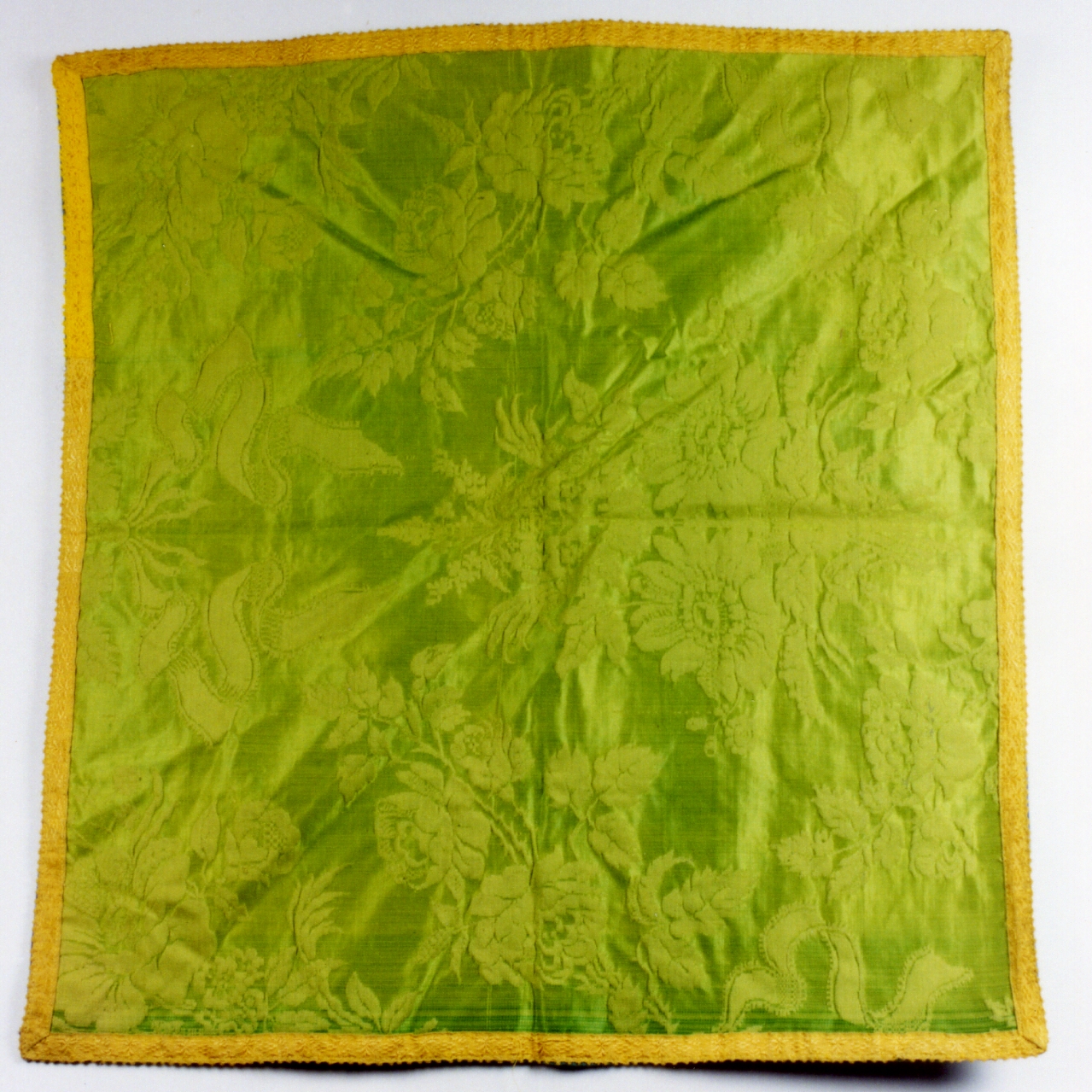 velo di calice - manifattura di San Leucio (seconda metà sec. XIX)