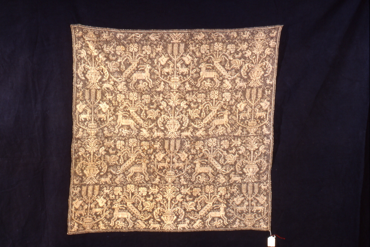 fazzoletto - manifattura napoletana (secondo quarto sec. XX)