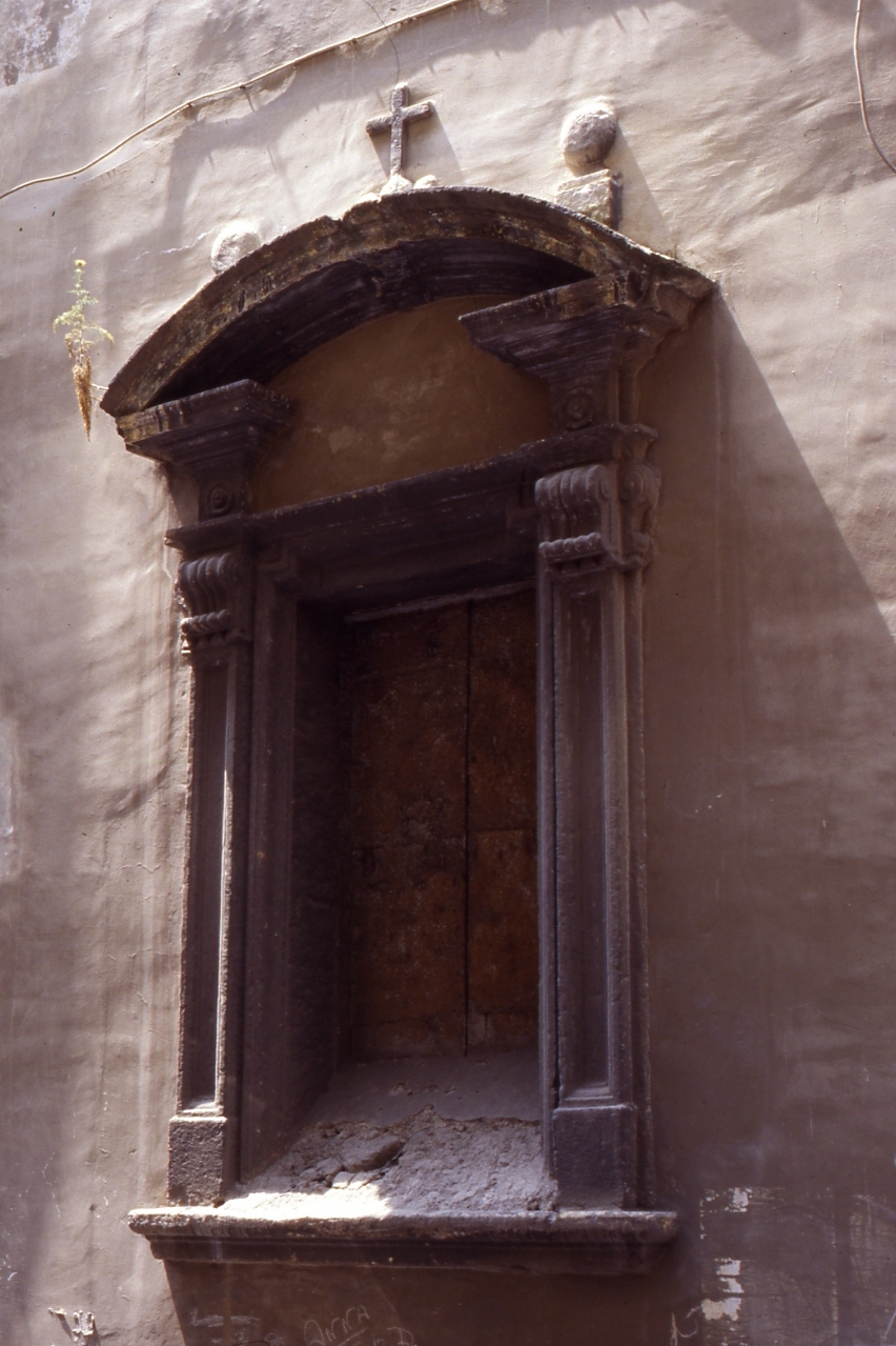 finestra - bottega napoletana (prima metà sec. XVII)