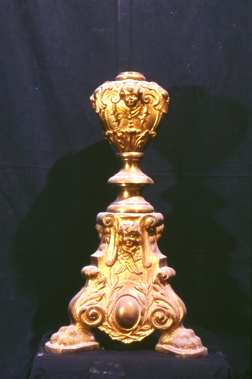 base per croce d'altare, elemento d'insieme - bottega napoletana (primo quarto sec. XX)