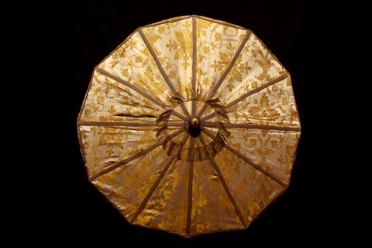 ombrellino processionale - manifattura napoletana (seconda metà sec. XIX)