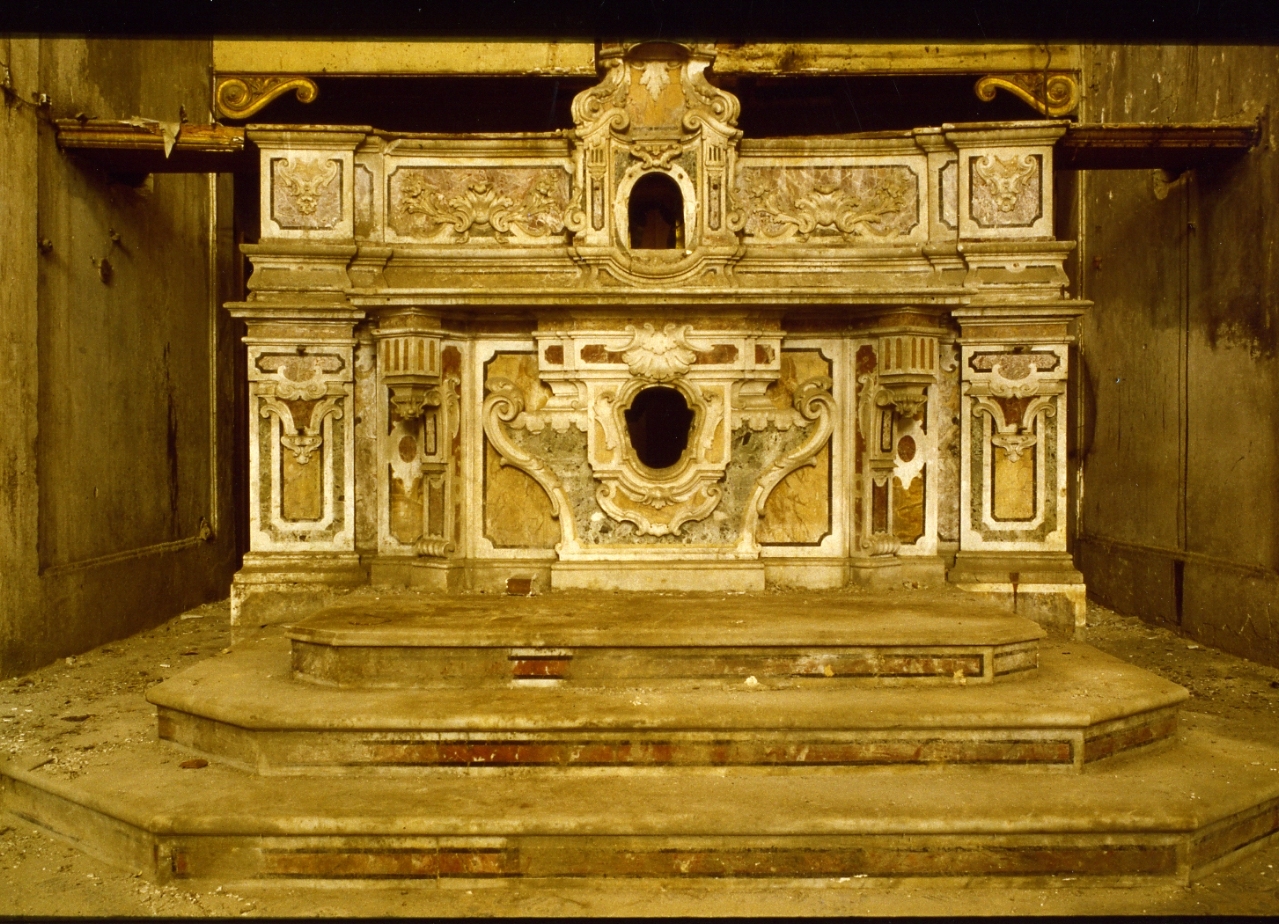 altare maggiore - bottega napoletana (prima metà sec. XVII)