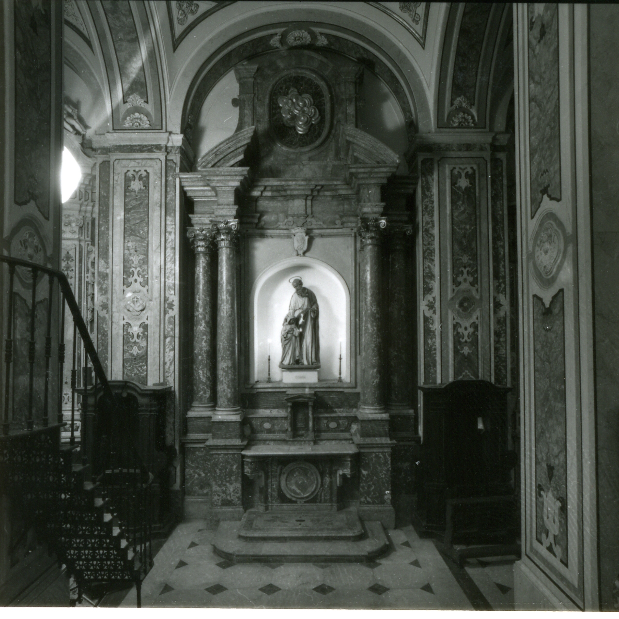 altare, elemento d'insieme - bottega napoletana (metà sec. XIX)