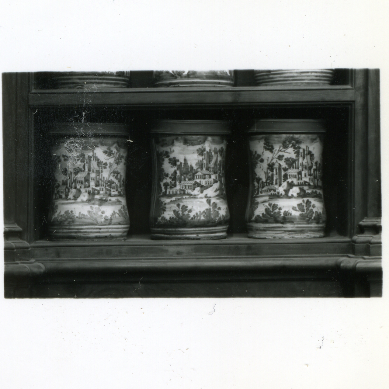 vaso da farmacia, serie di Massa Donato (e aiuti) (sec. XVIII)